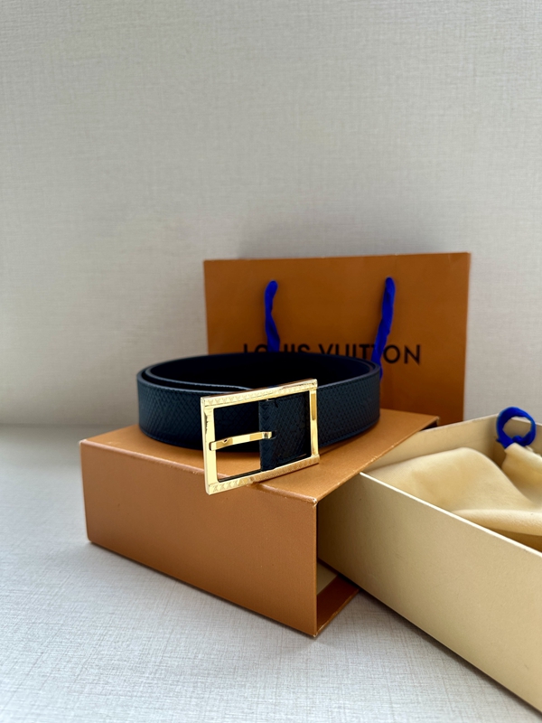 激安ルイヴィトンベルト内部構造